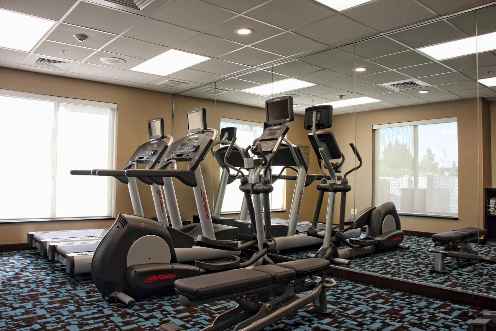 Fairfield Inn & Suites By Marriott Reading Wyomissing Esterno foto